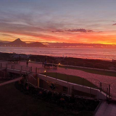 Lagoon Beach Neptune Isle Cape Town Exterior foto